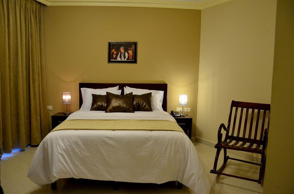 Saint John Hotel Мадаба Екстериор снимка