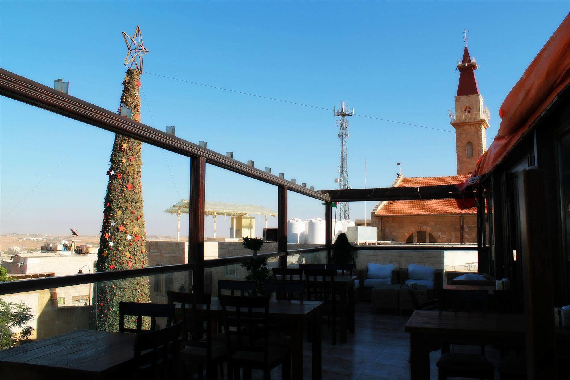 Saint John Hotel Мадаба Екстериор снимка