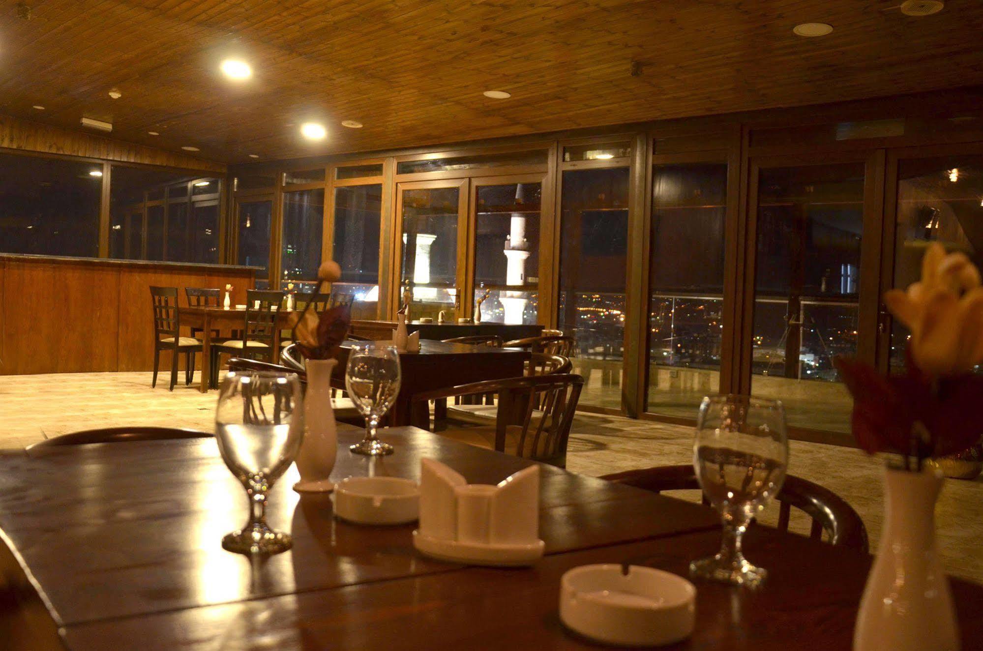 Saint John Hotel Мадаба Екстериор снимка