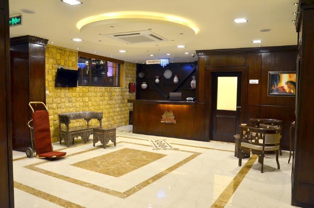 Saint John Hotel Мадаба Екстериор снимка